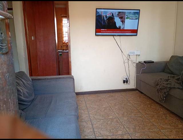 2 BEDROOM HOUSE FOR SALE IN PROTEA GLEN